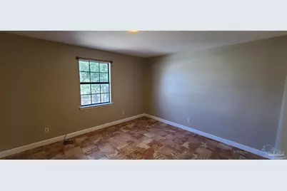 7250 Hilburn Rd #4D, Pensacola, FL 32504 - Photo 7