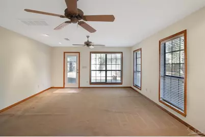 4660 Shannon Pl, Pensacola, FL 32504 - Photo 13