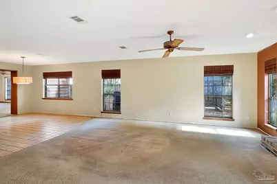 4660 Shannon Pl, Pensacola, FL 32504 - Photo 5