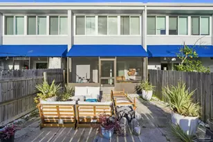 201 Pensacola Beach Rd, Gulf Breeze, FL 32561 - Photo 17