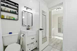 201 Pensacola Beach Rd, Gulf Breeze, FL 32561 - Photo 11