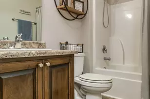 5185 Parkside Dr, Pace, FL 32571 - Photo 43