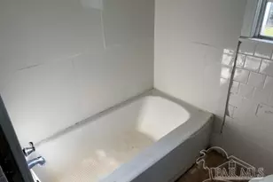 529 Selina St, Pensacola, FL 32503 - Photo 27