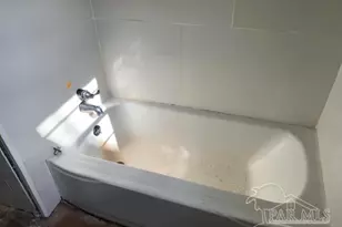 529 Selina St, Pensacola, FL 32503 - Photo 29