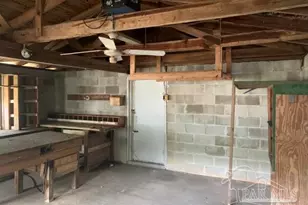 529 Selina St, Pensacola, FL 32503 - Photo 15