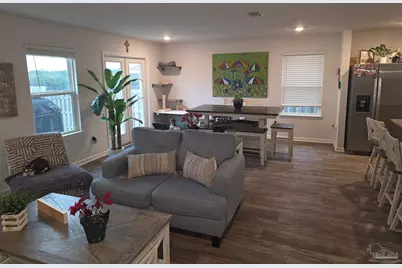 5649 Guinevere Ln, Milton, FL 32583 - Photo 11