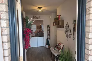 5649 Guinevere Ln, Milton, FL 32583 - Photo 5