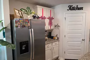 5649 Guinevere Ln, Milton, FL 32583 - Photo 13