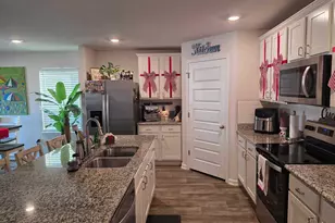 5649 Guinevere Ln, Milton, FL 32583 - Photo 17