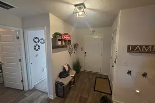 5649 Guinevere Ln, Milton, FL 32583 - Photo 7