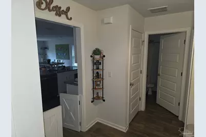 5649 Guinevere Ln, Milton, FL 32583 - Photo 9