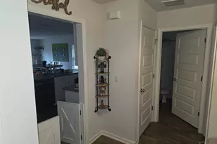 5649 Guinevere Ln, Milton, FL 32583 - Photo 9