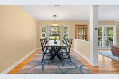 420 Fairpoint Dr, Gulf Breeze, FL 32561 - Photo 9