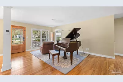 420 Fairpoint Dr, Gulf Breeze, FL 32561 - Photo 7