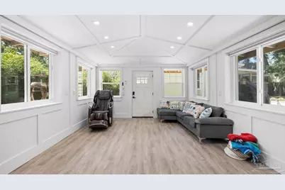 420 Fairpoint Dr, Gulf Breeze, FL 32561 - Photo 51