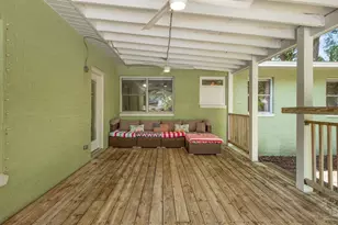 420 Fairpoint Dr, Gulf Breeze, FL 32561 - Photo 43