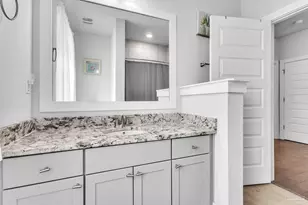 1499 Seaside Cir, Navarre Beach, FL 32566 - Photo 27