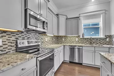 1499 Seaside Cir, Navarre Beach, FL 32566 - Photo 9