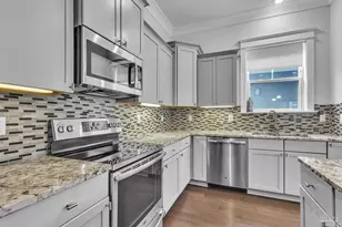 1499 Seaside Cir, Navarre Beach, FL 32566 - Photo 9