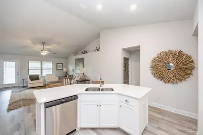 6476 Benelli Dr, Milton, FL 32570 - Photo 13