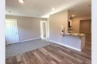 9 Janet St, Pensacola, FL 32506 - Photo 7