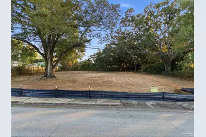 2907 E Lee St, Pensacola, FL 32503 - Photo 3