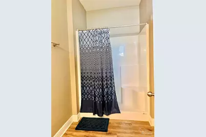 5219 Yellow Bluff Rd, Pensacola, FL 32507 - Photo 5