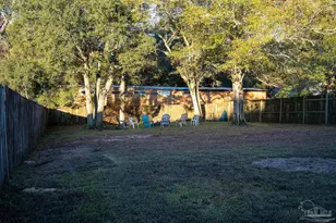 6373 Mers Ln, Pensacola, FL 32526 - Photo 9