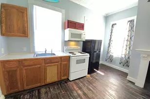 911 N Spring St, Pensacola, FL 32501 - Photo 5