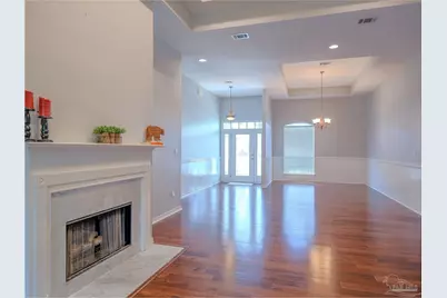 4986 Vizcaya Dr, Pensacola, FL 32507 - Photo 5