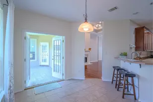 4986 Vizcaya Dr, Pensacola, FL 32507 - Photo 15