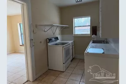 1421 Pickens Ave, Pensacola, FL 32503 - Photo 17