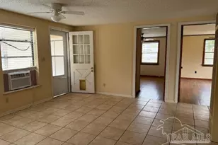 1421 Pickens Ave, Pensacola, FL 32503 - Photo 27