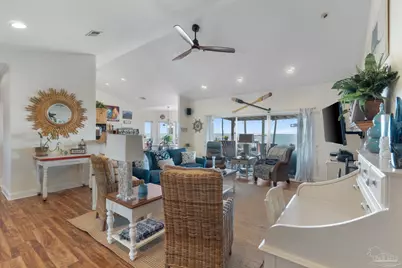 6817 Tidewater Dr, Navarre, FL 32566 - Photo 11