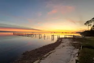 6817 Tidewater Dr, Navarre, FL 32566 - Photo 1