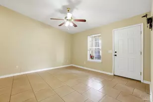 2260 Hencye Dr, Pensacola, FL 32514 - Photo 9