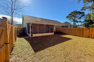 1341 Tiger Lake Dr, Gulf Breeze, FL 32563 - Photo 19