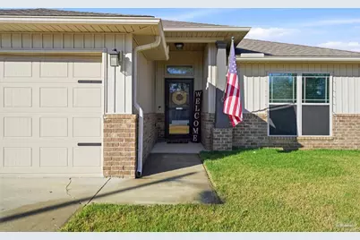 5684 Peach Dr, Pace, FL 32571 - Photo 3