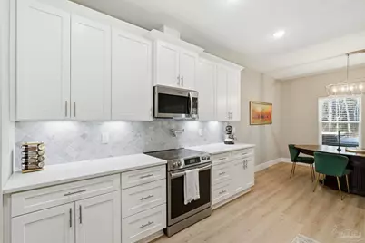 5530 Chenier Dr, Gulf Breeze, FL 32563 - Photo 15