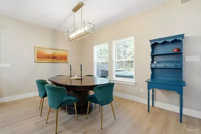 5530 Chenier Dr, Gulf Breeze, FL 32563 - Photo 11