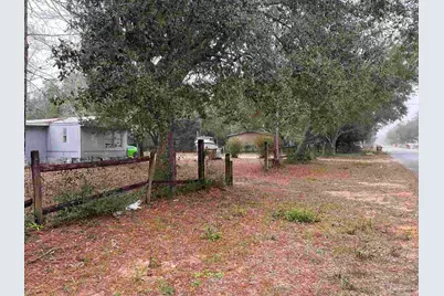 5943 Capitol Dr, Gulf Breeze, FL 32563 - Photo 5