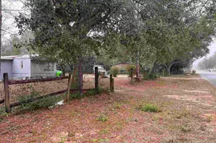 5943 Capitol Dr, Gulf Breeze, FL 32563 - Photo 5