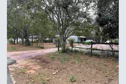 5943 Capitol Dr, Gulf Breeze, FL 32563 - Photo 1
