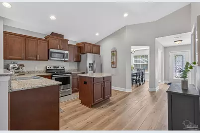 5094 Carley Ct, Milton, FL 32583 - Photo 7