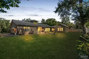 2369 W Bayshore Rd, Gulf Breeze, FL 32563 - Photo 23