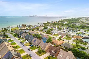 1937 Mooring Dr, Navarre, FL 32566 - Photo 3