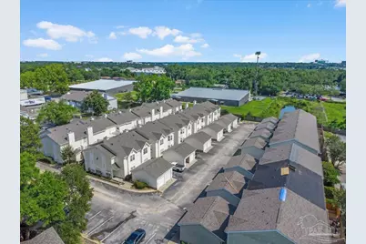 601 Burgess Rd #J2, Pensacola, FL 32503 - Photo 3