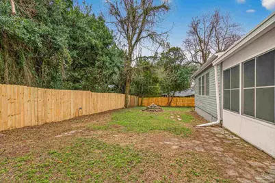 127 Elm St, Pensacola, FL 32506 - Photo 51