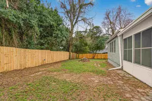 127 Elm St, Pensacola, FL 32506 - Photo 51