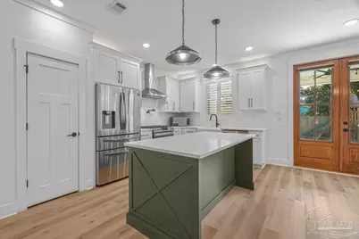 1149 E Hayes St, Pensacola, FL 32503 - Photo 7